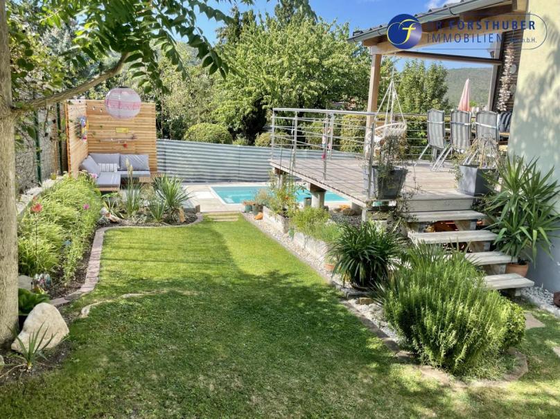 V E R K A U F T ! MODERNES WOHLFÜHLHAUS - IHRE CHILLOUT ZONE - IN TOPLAGE VON BADEN