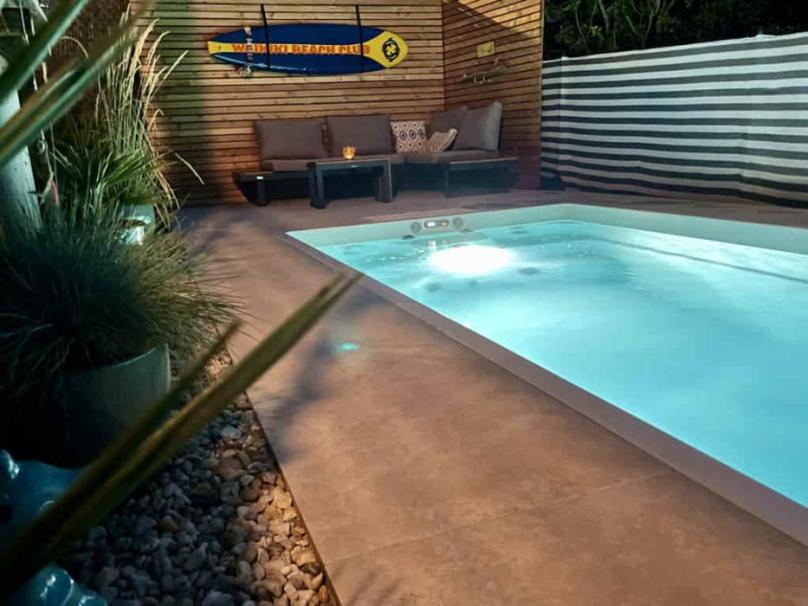 V E R K A U F T ! MODERNES WOHLFÜHLHAUS - IHRE CHILLOUT ZONE - IN TOPLAGE VON BADEN