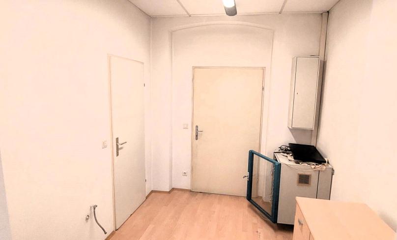 Wohnung / Büro im einem generalsanierten Altbau - Troststraße