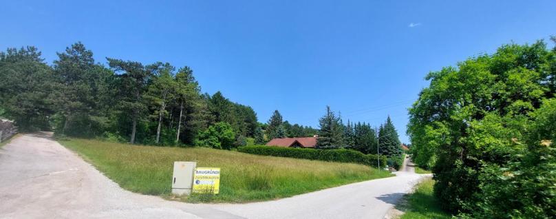 VERKAUFT - Baugrund mit 678m² in idyllischer Grühruhelage von Berndorf